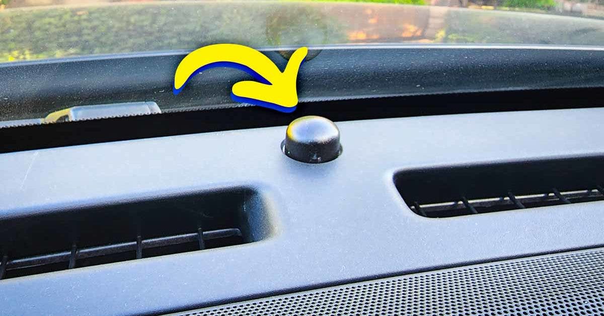 À quoi sert la boule sous le pare-brise de la voiture ? Une fonction peu connue qui aide