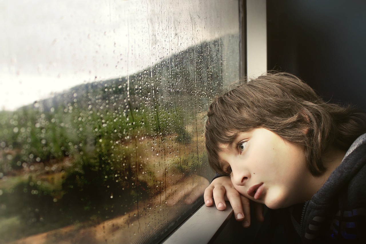 10 Astuces pour occuper les enfants quand il pleut – Astucerie