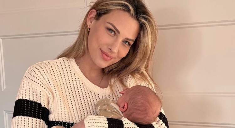 Alexandra De Simon partage une nouvelle photo de son weekend avec bébé Cooper