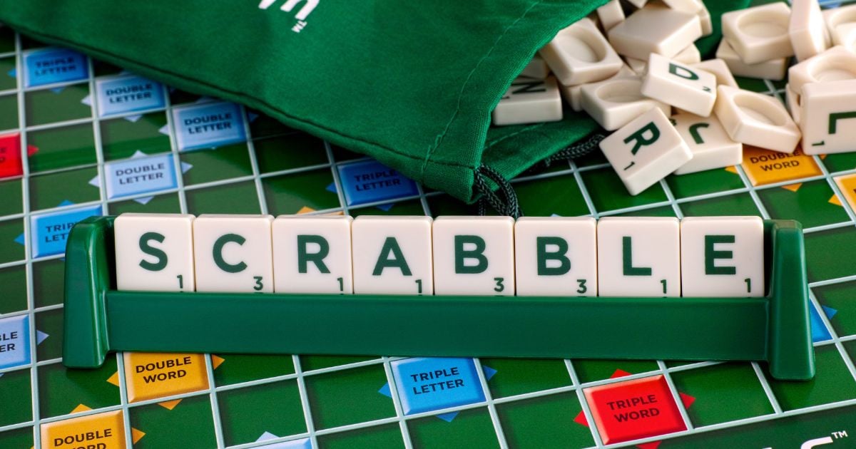 Scrabble : inchangé depuis 75 ans, le jeu fait peau neuve et choque déjà les fans